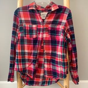 Sonoma Women’s Shirt. Size Medium. EUC.